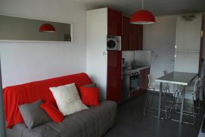 Kuchyň nebo kuchyňský kout v ubytování Votre hébergement au coeur des Deux Alpes + 6 fotografií