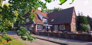 a home is shown in a video obtained from venture funded company at Flair Hotel Zur Eiche in Buchholz in der Nordheide