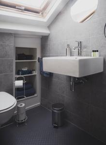 Koupelna v ubytování B&B Het Ruime Sop + 22 fotografií