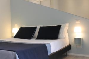 Posteľ alebo postele v izbe v ubytovaní Little Rose Lodge
