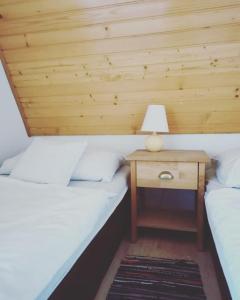 Cama o camas de una habitación en Chata Baračka