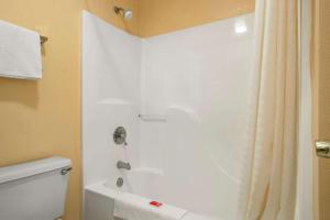 A bathroom at Econo Lodge Inn & Suites
