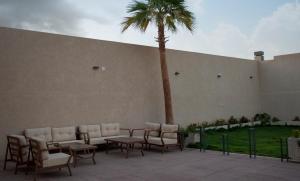 Gambar di galeri bagi Luxurious villa di Riyadh