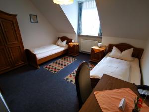 Postel nebo postele na pokoji v ubytování Gasthof Endres