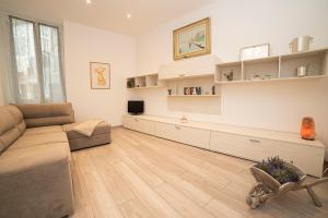 Posedenie v ubytovaní Casa Donna Lidia