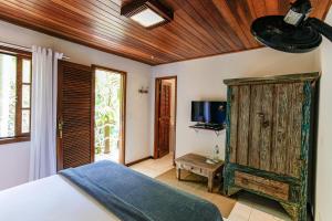 Телевизия и/или развлекателен център в Atlantica Jungle Lodge