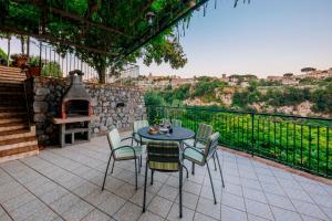 Balkon atau teras di Villa San Lorenzo