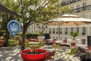 Un patio sau altă zonă în aer liber la Mercure Paris Montmartre Sacré Coeur