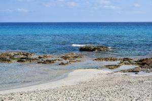 Φωτογραφία από το άλμπουμ του Apartamentos Cas Xurrac σε Es Calo