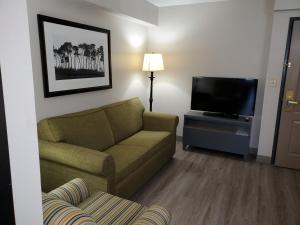 Gallery image of Country Inn & Suites by Radisson, Buford at Mall of Georgia, GA in Buford