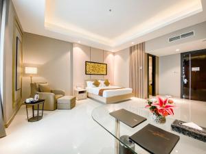 Gallery image of Grand Paragon Hotel in Jakarta