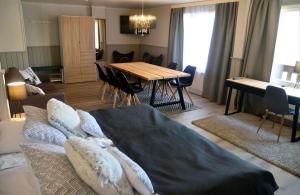 Posezení v ubytování Revontuli Resort Rooms
