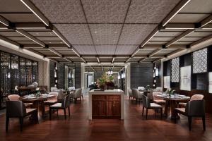 Restoran ili drugo mesto za obedovanje u objektu Xianghu Xiaoyao Manor