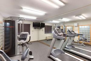 Fitnesscenter och/eller fitnessfaciliteter på Quality Inn