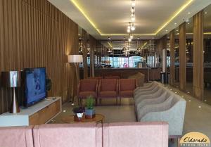 Lounge alebo bar v ubytovaní Eldorado Palace Hotel