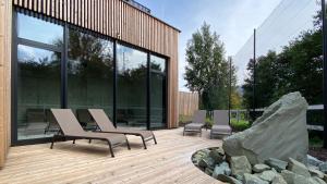 Vonkajšia záhrada v ubytovaní TEE ROOM Čeladná & wellness