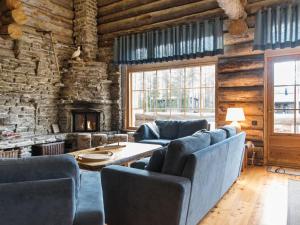 Posezení v ubytování Holiday Home Luostakka iso by Interhome + 20 fotografií