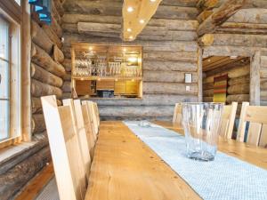 Posezení v ubytování Holiday Home Luostakka iso by Interhome