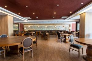 Restaurace v ubytování Gran Villagio Hotel SP by Castelo Itaipava