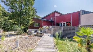 Photo de la galerie de l'établissement Vacanceole - Relais du Plessis, à Chaveignes