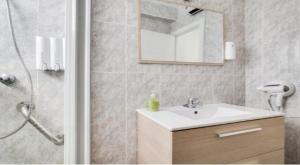 Apartamento San Antón tesisinde bir banyo