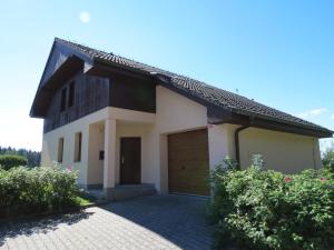 Budova, v ktorej sa vila nachádza