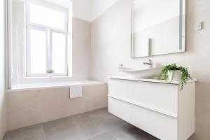 Fotografie z fotogalerie ubytování Apartment Erdberg I contactless check-in ve Vídni
