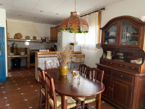 A kitchen or kitchenette at Ca Ramonet