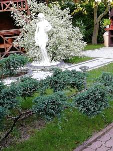Vonkajšia záhrada v ubytovaní APARTAMENT WŁODEK