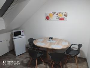 Kuchyň nebo kuchyňský kout v ubytování Apartmán u Davida