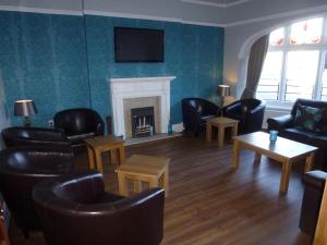 Posezení v ubytování Orrell Park Hotel