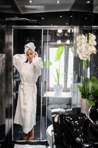 Castello Luxury Residence with Private Jacuzzi vendégei