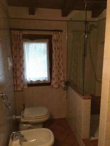A bathroom at Agriturismo Corte Bebbi