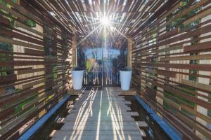 Φωτογραφία από το άλμπουμ του Lake Hotel Lehmonkärki - Haasi Mirror Houses σε Asikkala