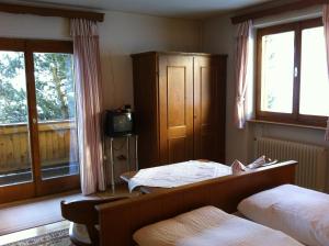 Posteľ alebo postele v izbe v ubytovaní Josefinenhof