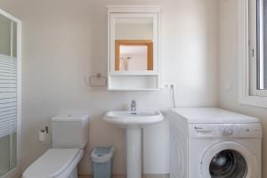 Kúpeľňa v ubytovaní Apartamento Corazón de Nerja + 12 fotografií