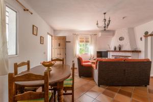 Posedenie v ubytovaní Cortijo Encarni