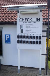 Certifikát, hodnocení, plakát nebo jiný dokument vystavený v ubytování Kraft Hotel AirConditioning Klimaanlage