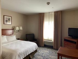 Gallery image of Candlewood Suites La Porte, an IHG Hotel in La Porte