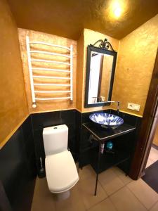 Ванная комната в Квартира на вулиці Лесі Українки 19