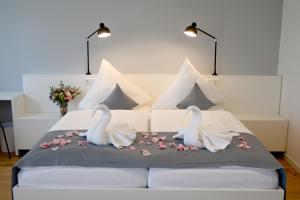 Ένα ή περισσότερα κρεβάτια σε δωμάτιο στο Hotel Brandenburger Dom