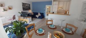 Зона вітальні в LLN lodge