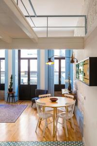 Χώρος καθιστικού στο Oporto City View - Trindade