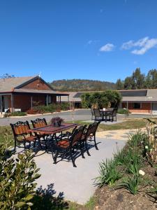 Photo de la galerie de l'établissement Blazing Stump Motel & Suites, à Wodonga