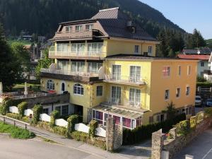 Gallery image of Hotel Lindenhof in Bad Gastein