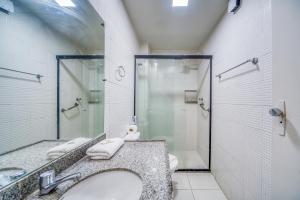 Koupelna v ubytování Ritz Praia Hotel