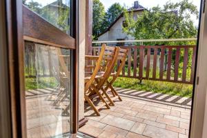 Balkón alebo terasa v ubytovaní Gold Apartments Your Holiday Home RODZINNY 3