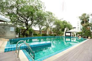 Bazén v ubytování Bellevue Boutique Bangkok nebo v jeho okolí
