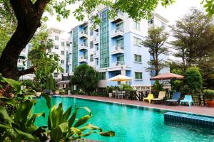 Bazén v ubytování Bellevue Boutique Bangkok nebo v jeho okolí