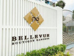 Certifikát, hodnocení, plakát nebo jiný dokument vystavený v ubytování Bellevue Boutique Bangkok